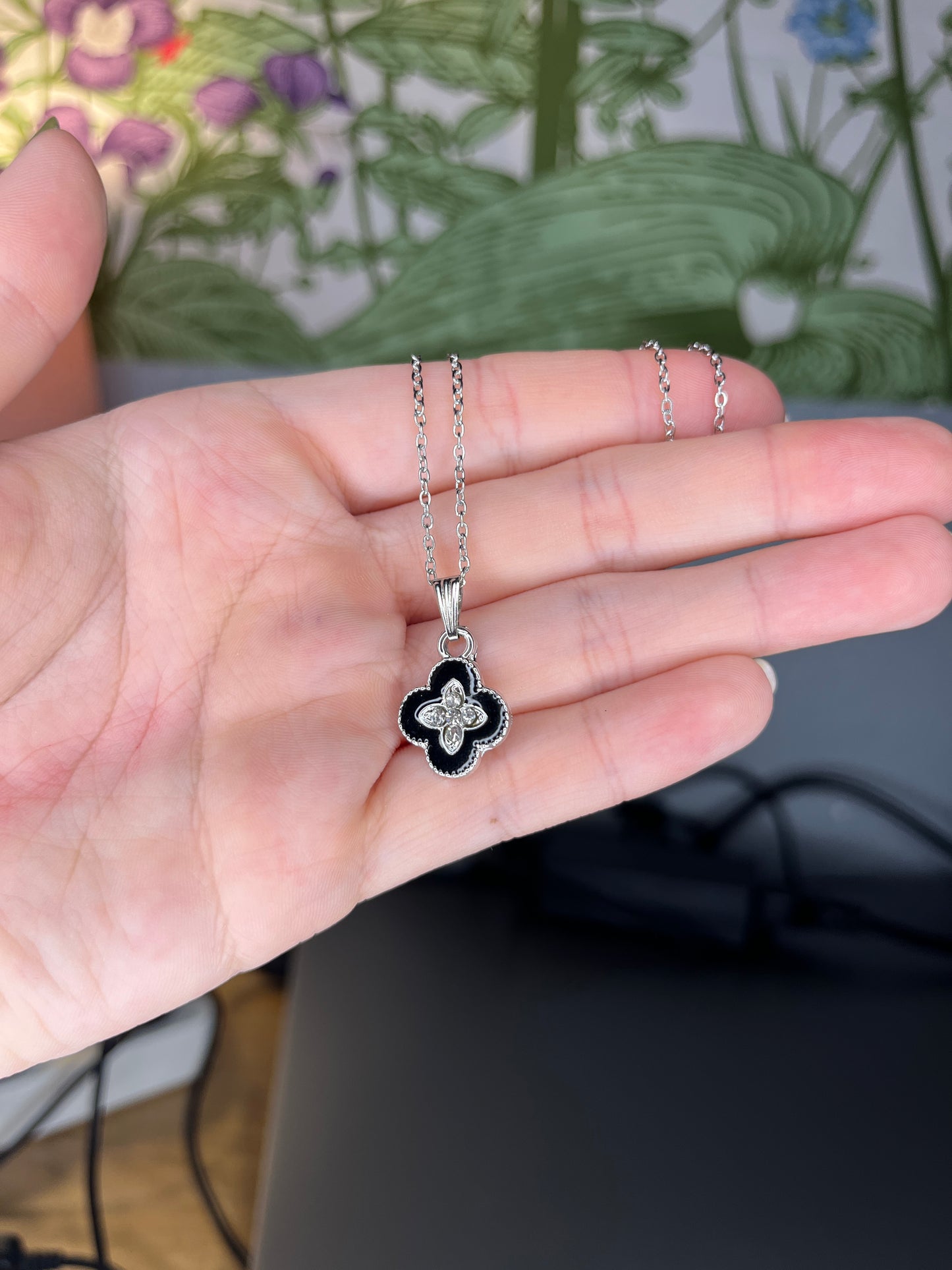 BLACK AND SILVER CLOVER NECKLACE