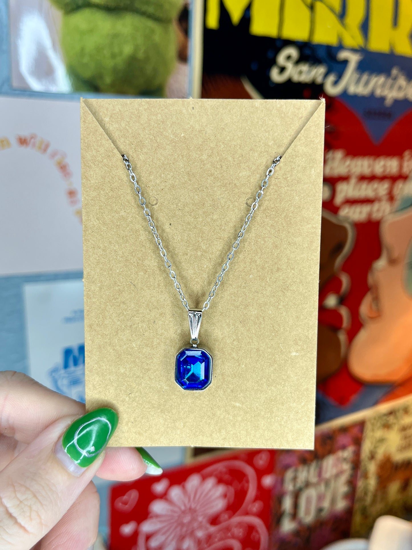 GEM NECKLACE