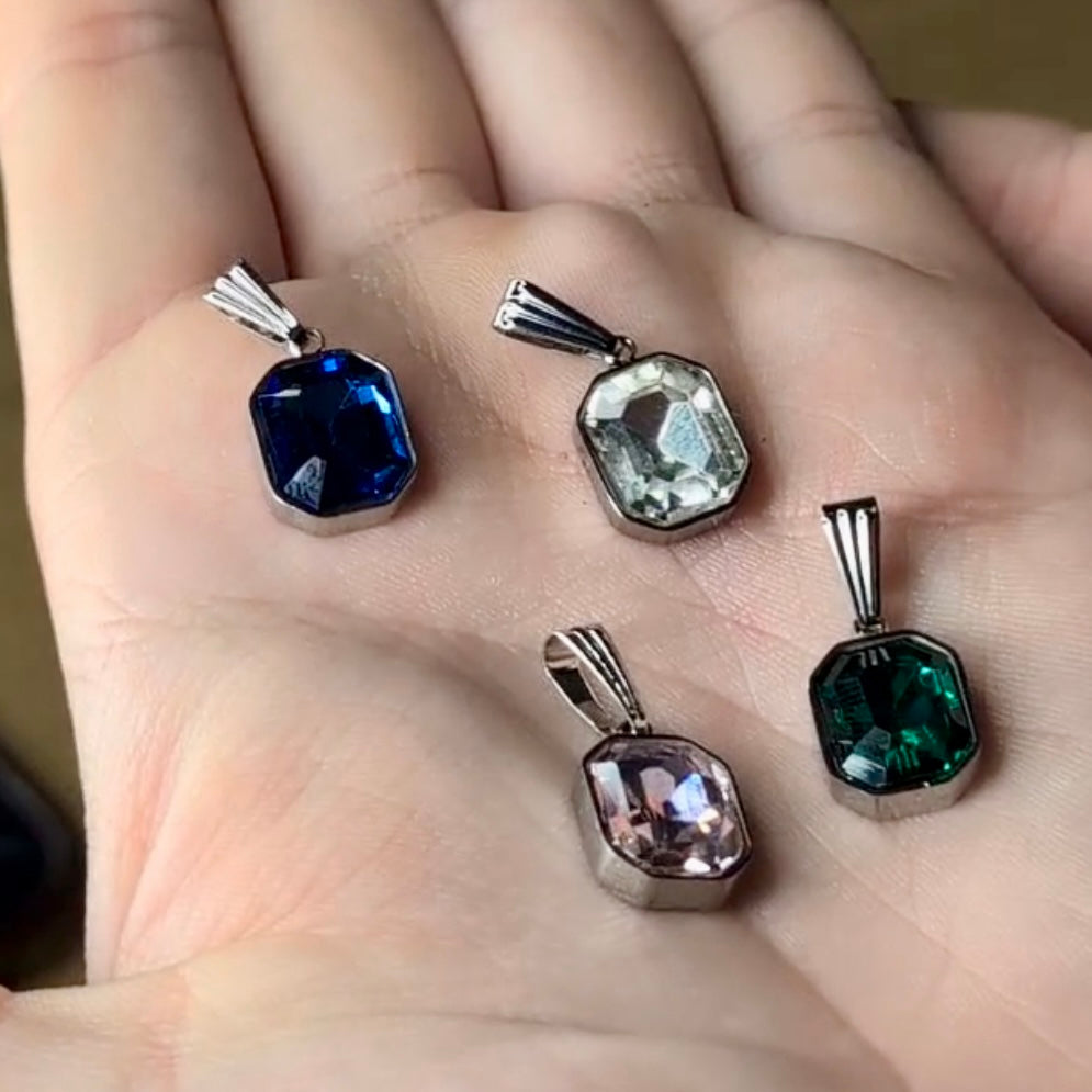 GEM NECKLACE