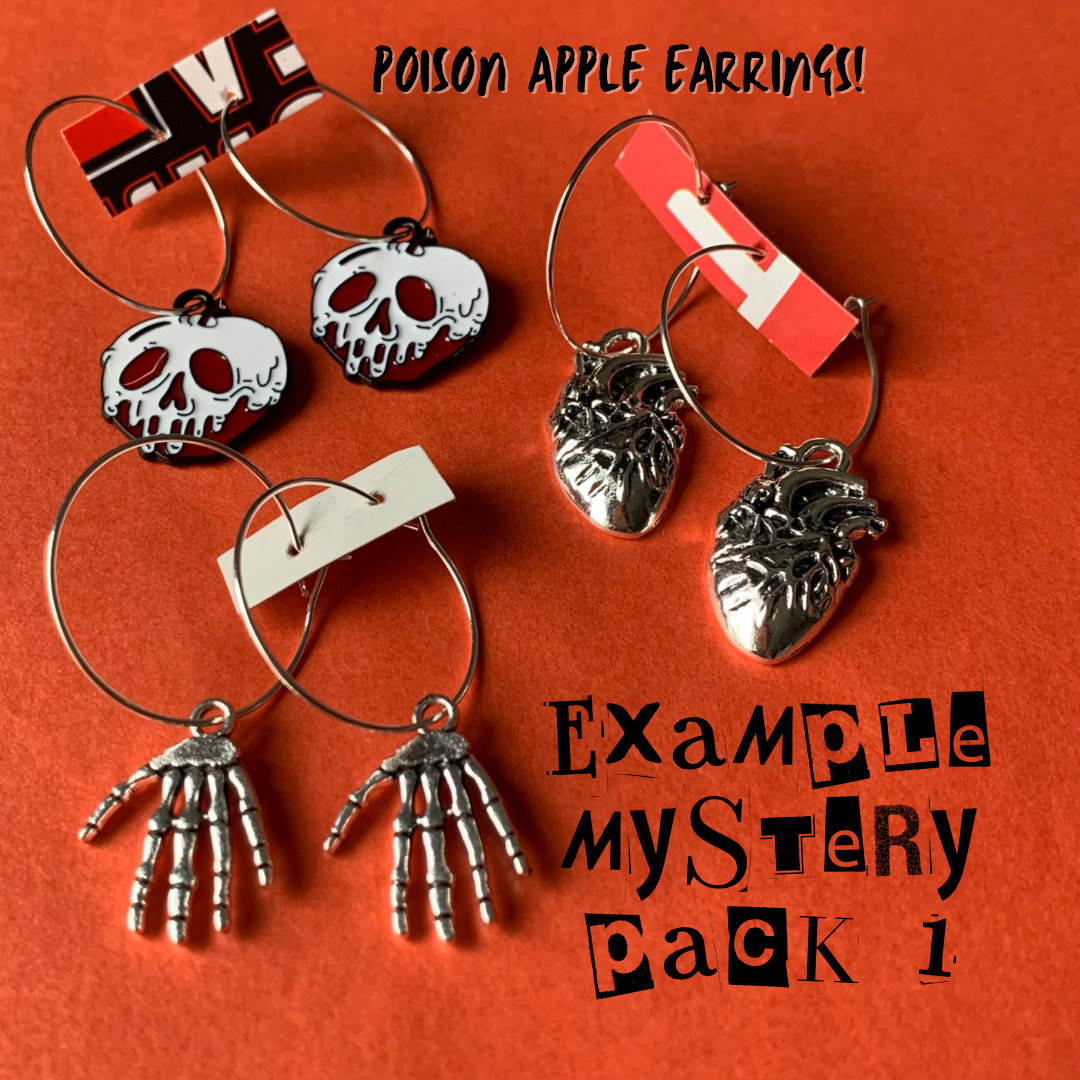 HALLOWEEN MYSTERY PACK