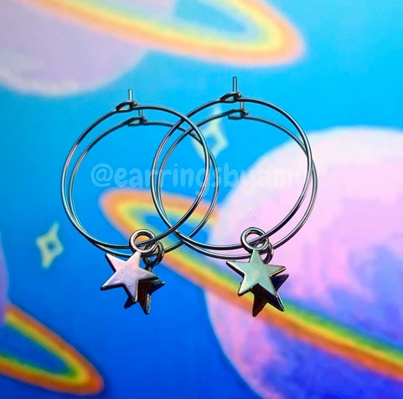 STAR EARRINGS