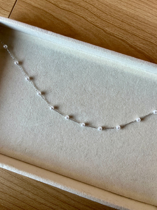PEARL BEADED NECKLACE