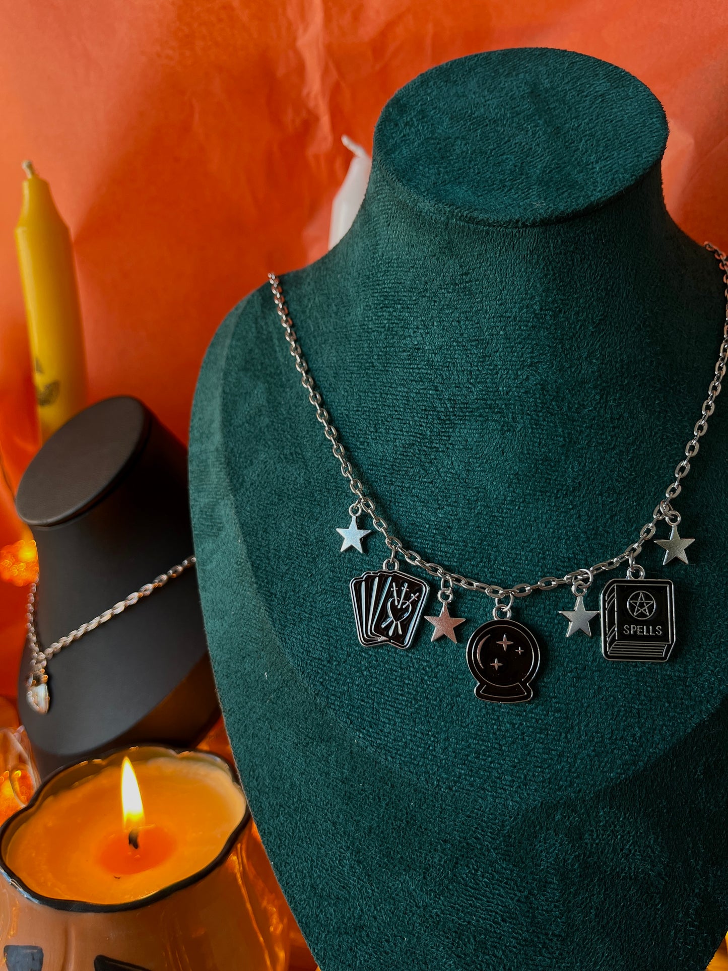 WITCHY STAR CHARM NECKLACE