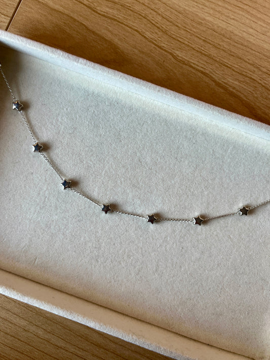 STAR BEADED NECKLACE