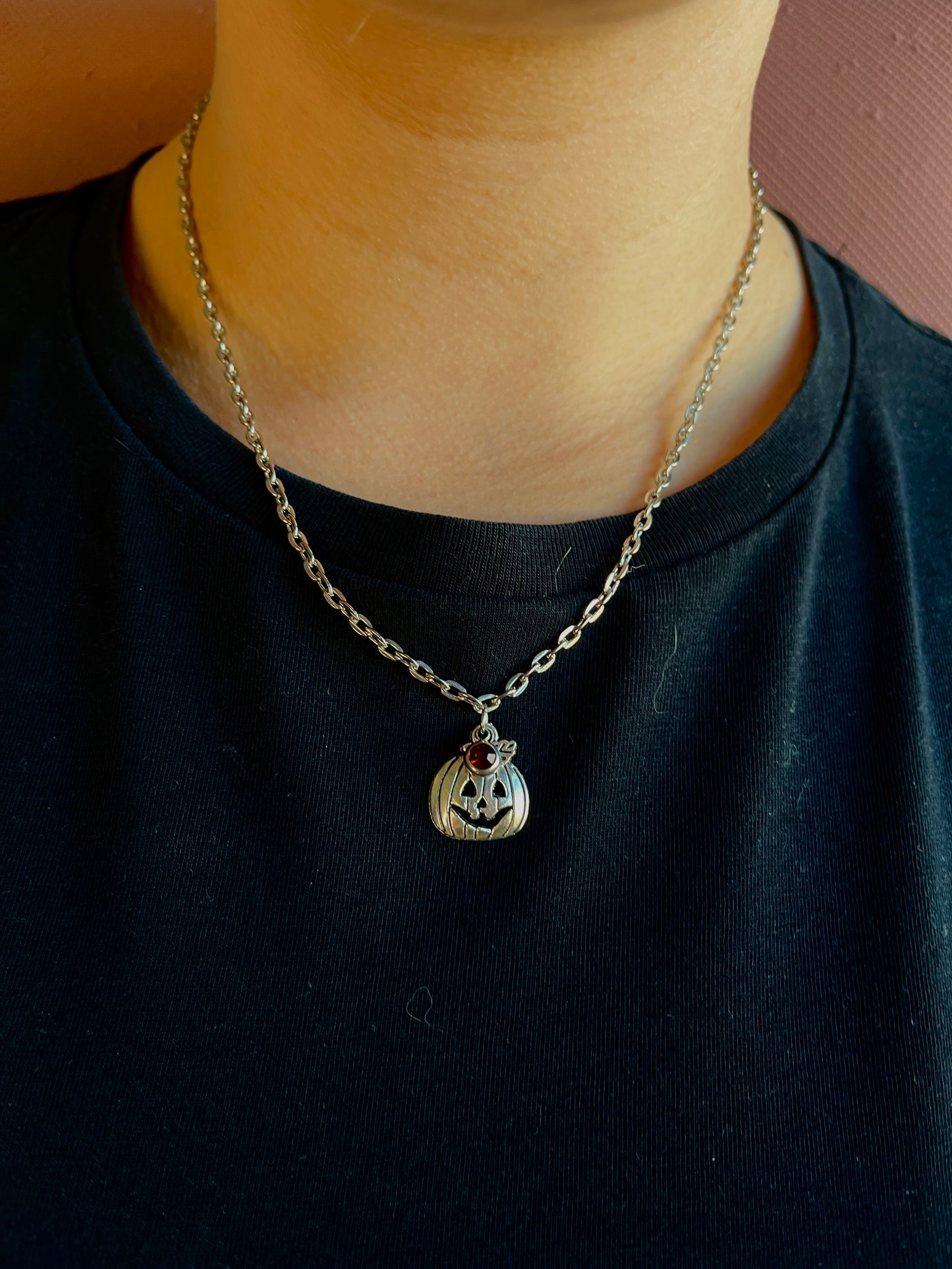 PUMPKIN GEM NECKLACE