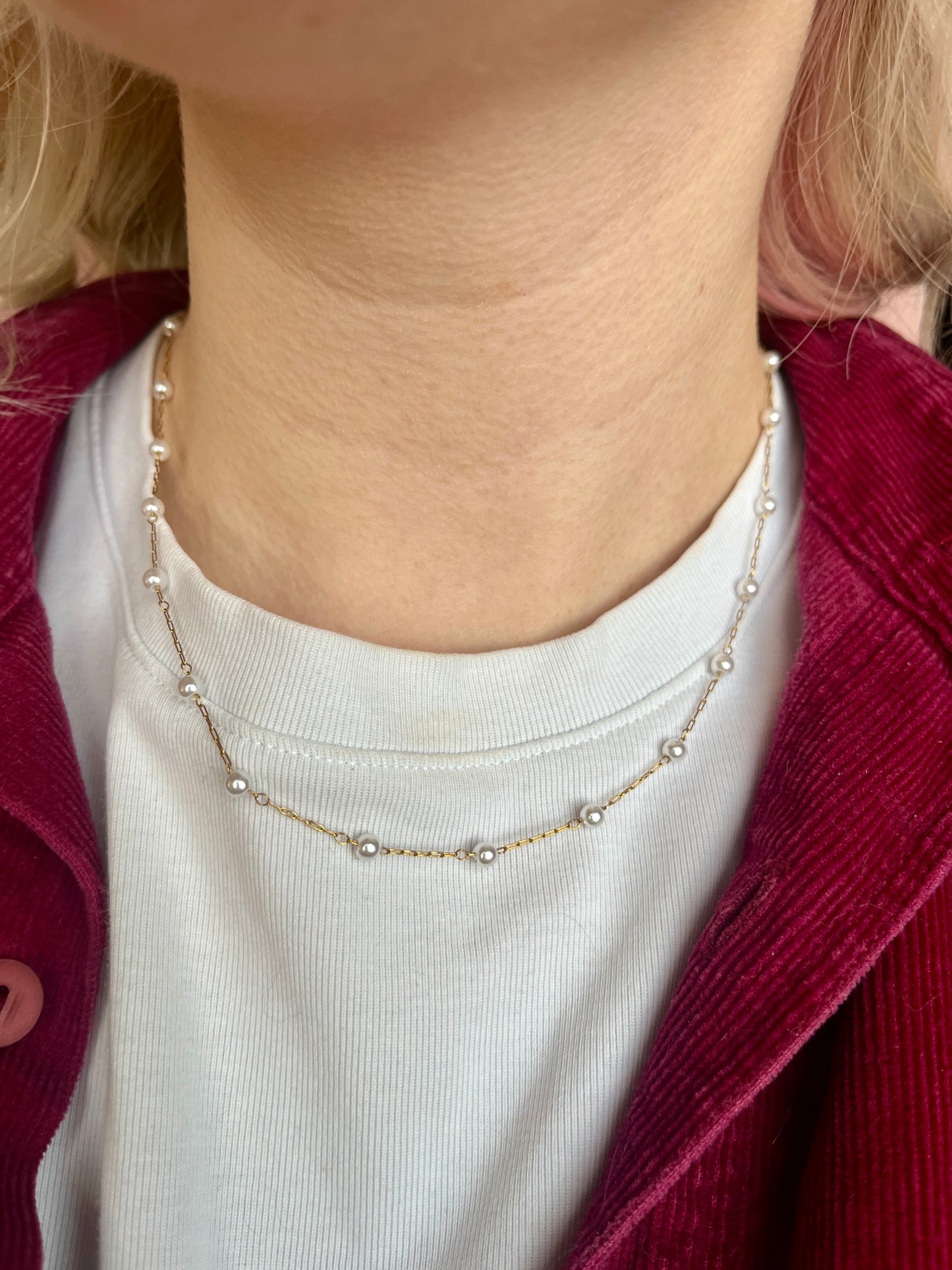 PEARL BEADED NECKLACE